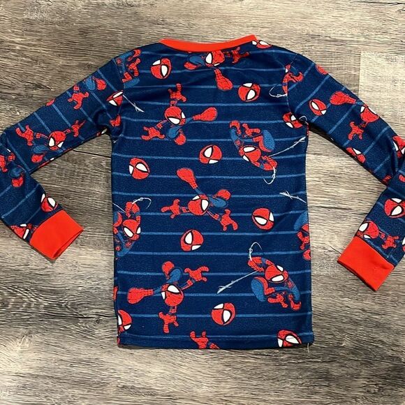 Spider-Man Kids Pajamas - Blue and Red - 8 - Picture 4 of 9